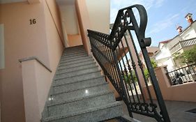 Whitedream Apartments Vodice